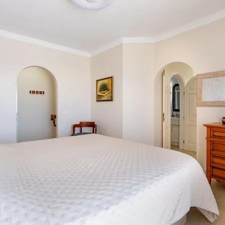 With Views And Heated Pool * Puerto de Santiago (Tenerife)