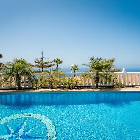 With Views And Heated Pool * Puerto de Santiago (Tenerife)