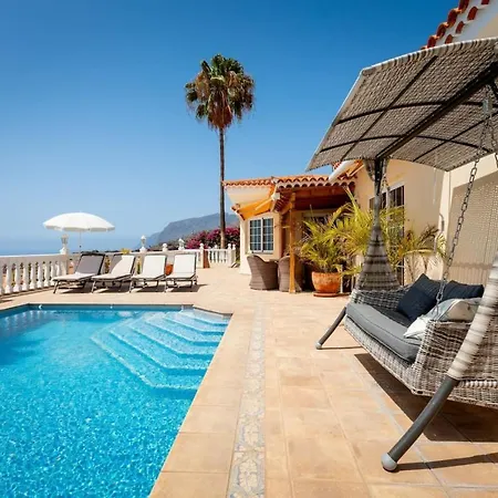 With Views And Heated Pool * Puerto de Santiago (Tenerife)
