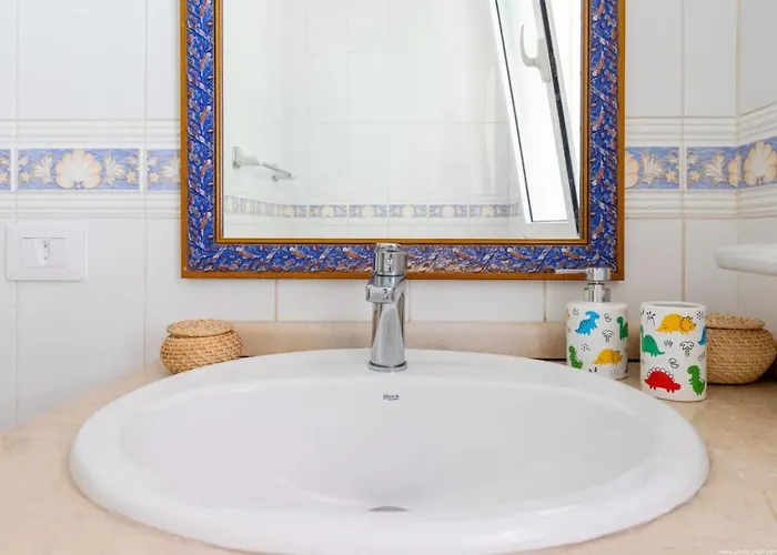 With Views And Heated Pool Semesterbostad Puerto de Santiago (Tenerife)